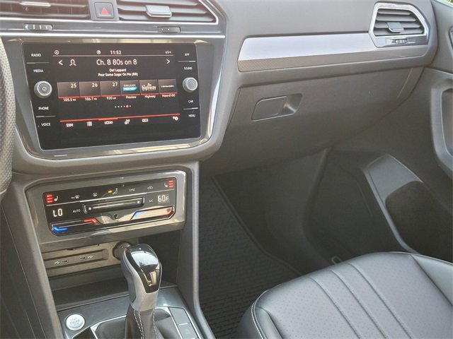 Used 2024 Volkswagen Tiguan SE R-Line image 29