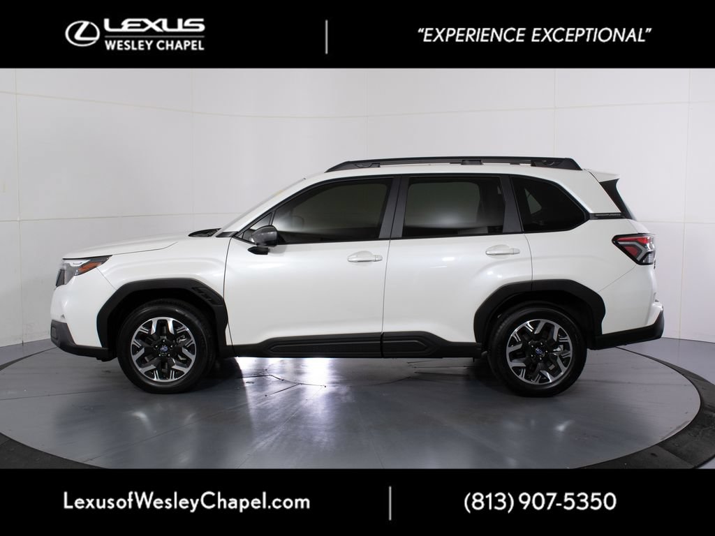Used 2025 Subaru Forester Premium w/ Convenience Package #1 AWD/4WD image 7