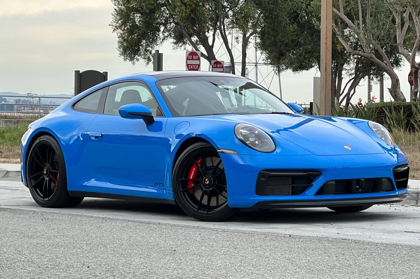 Used 2024 Porsche 911 Carrera GTS image 2