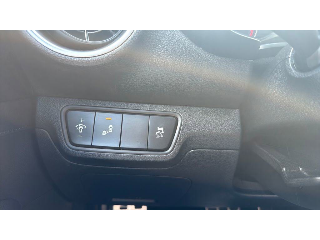 Used 2022 Kia Forte GT-Line w/ GT-Line Premium Package image 13