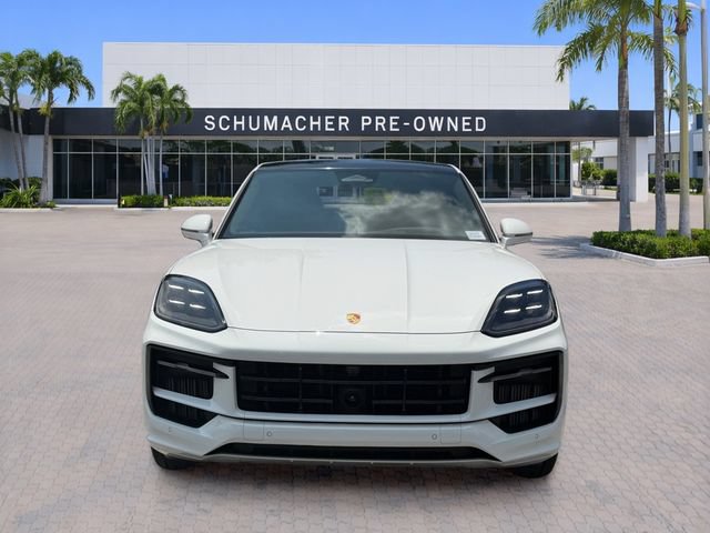 Used 2026 Porsche Cayenne GTS AWD/4WD image 2