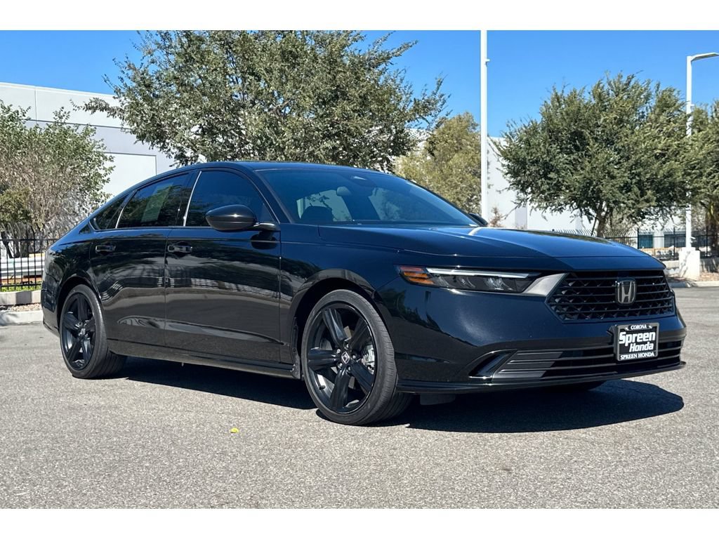 Used 2024 Honda Accord Sport image 8