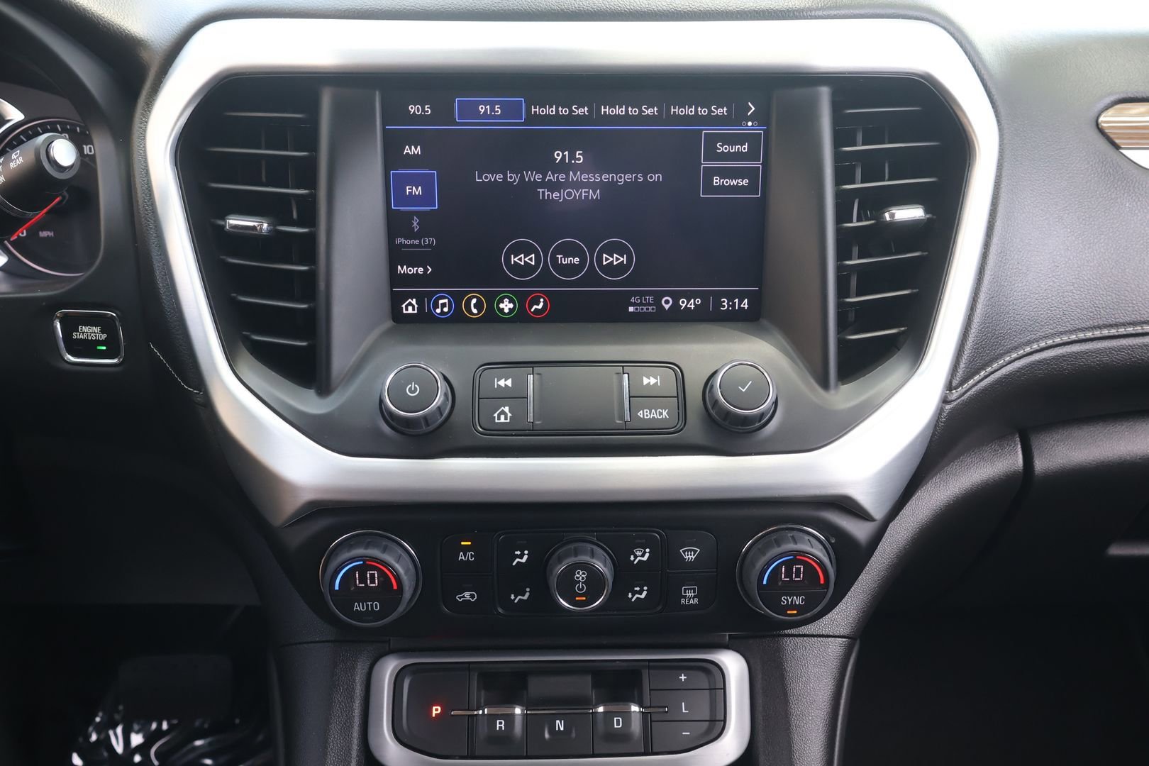 Used 2023 GMC Acadia SLE w/ Driver Convenience Package FWD image 25
