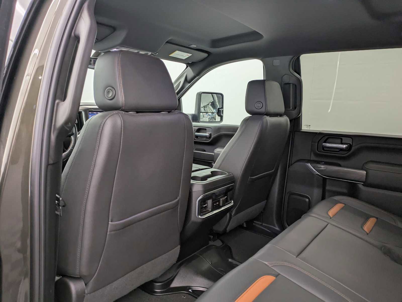 Used 2022 GMC Sierra 3500 AT4 w/ Gooseneck/5TH Wheel Package image 18