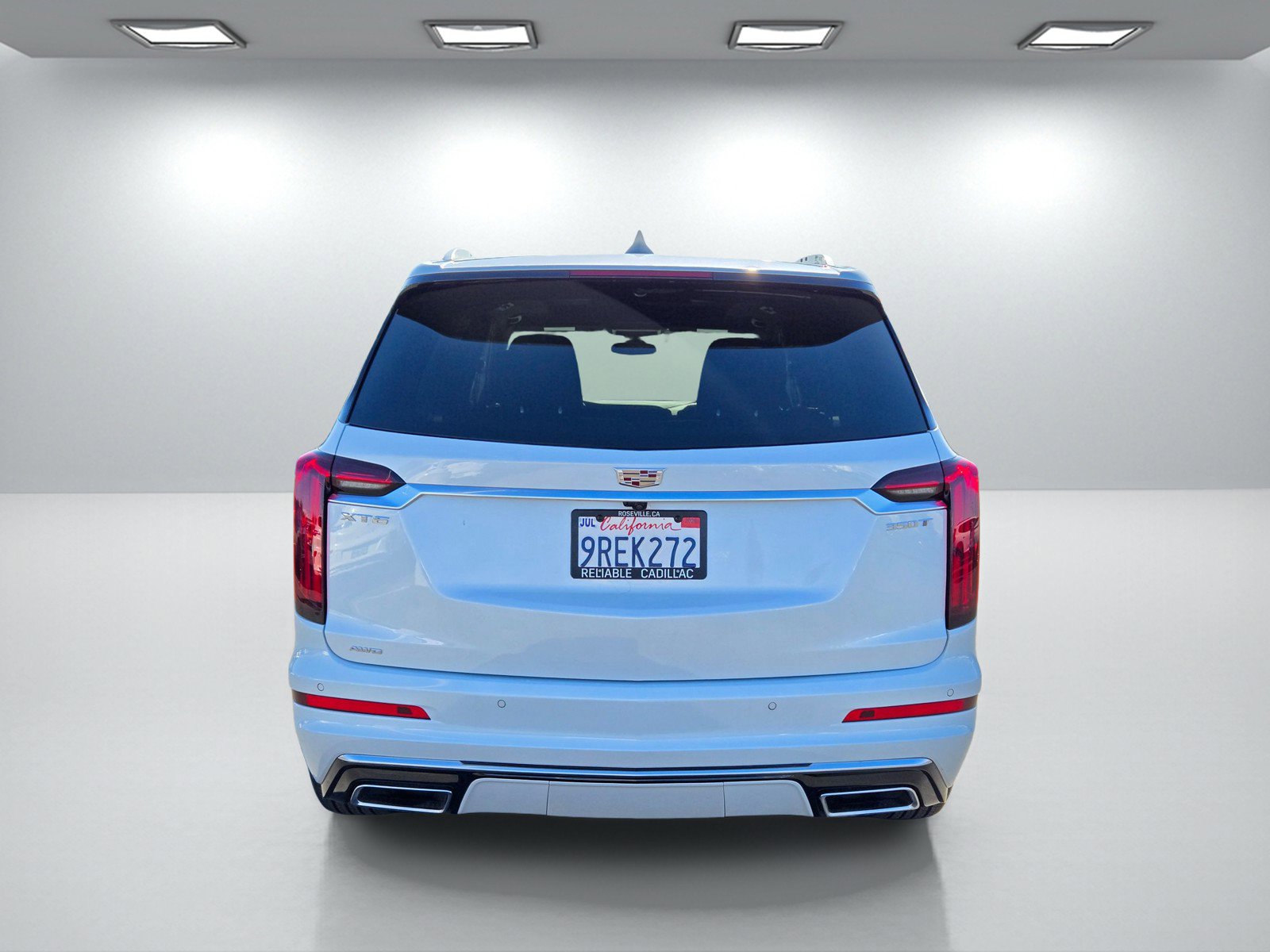 Used 2025 Cadillac XT6 Luxury image 5