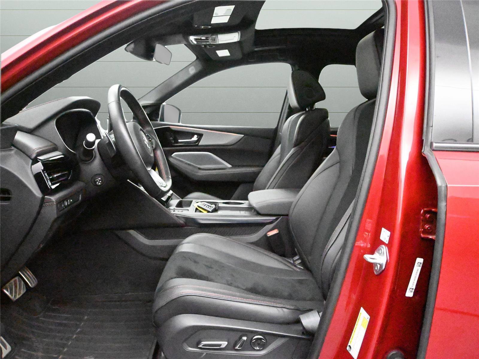 Certified 2025 Acura MDX A-Spec image 9