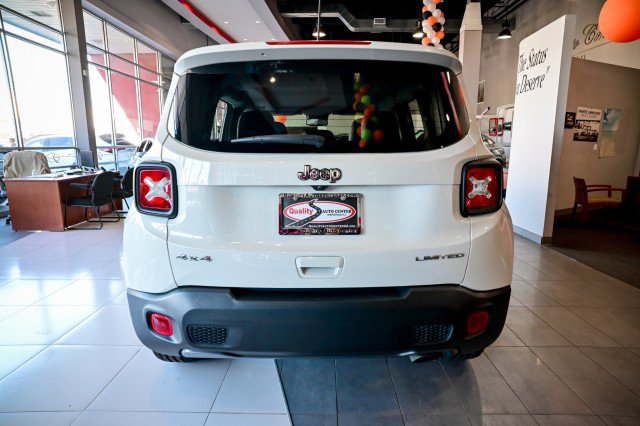 Used 2022 Jeep Renegade Limited w/ Sun, Sound & Wheels Group AWD/4WD image 6