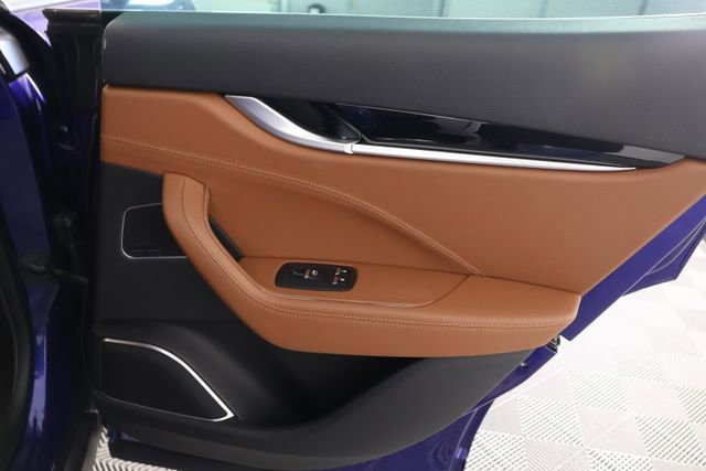 Used 2022 Maserati Levante GT image 27