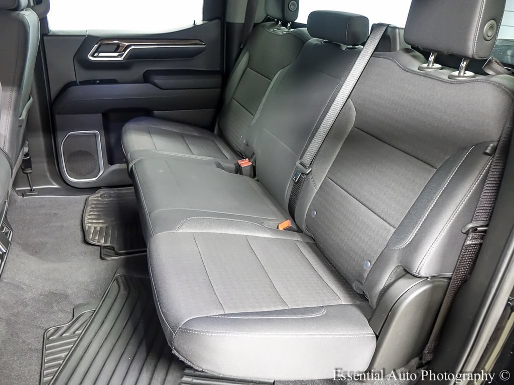 Used 2024 Chevrolet Silverado 1500 LT AWD/4WD image 12