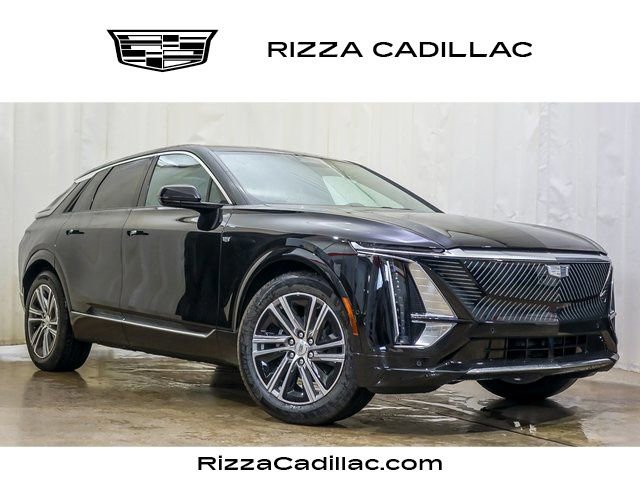 New 2025 Cadillac Lyriq Luxury w/ LPO, Floor Liner Package image 1