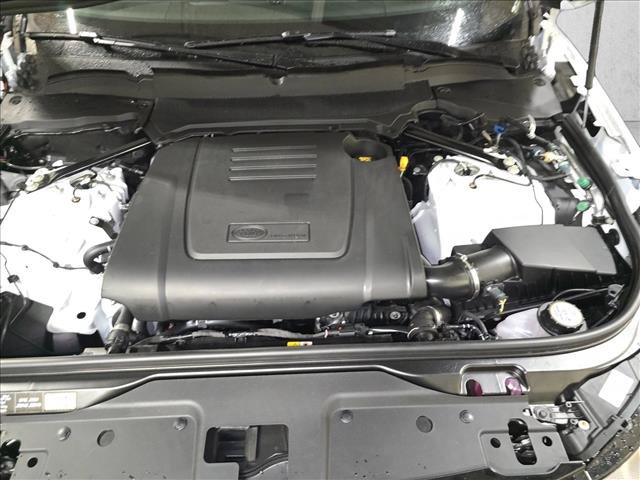 New 2026 Land Rover Discovery S AWD/4WD image 30
