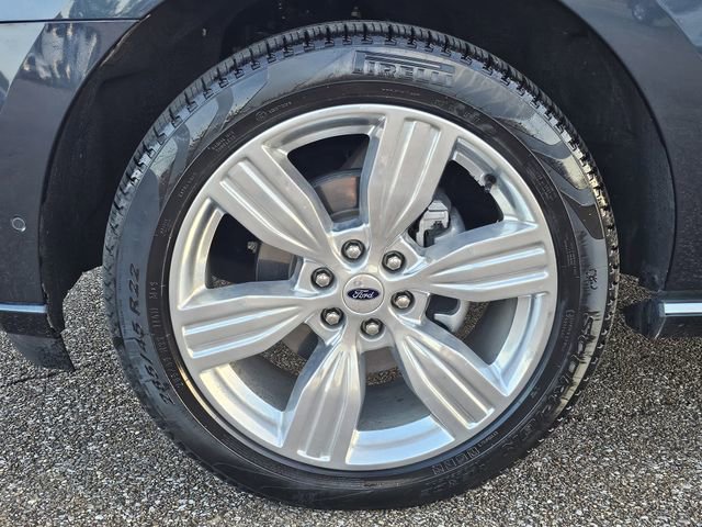 Certified 2024 Ford Expedition Platinum image 33