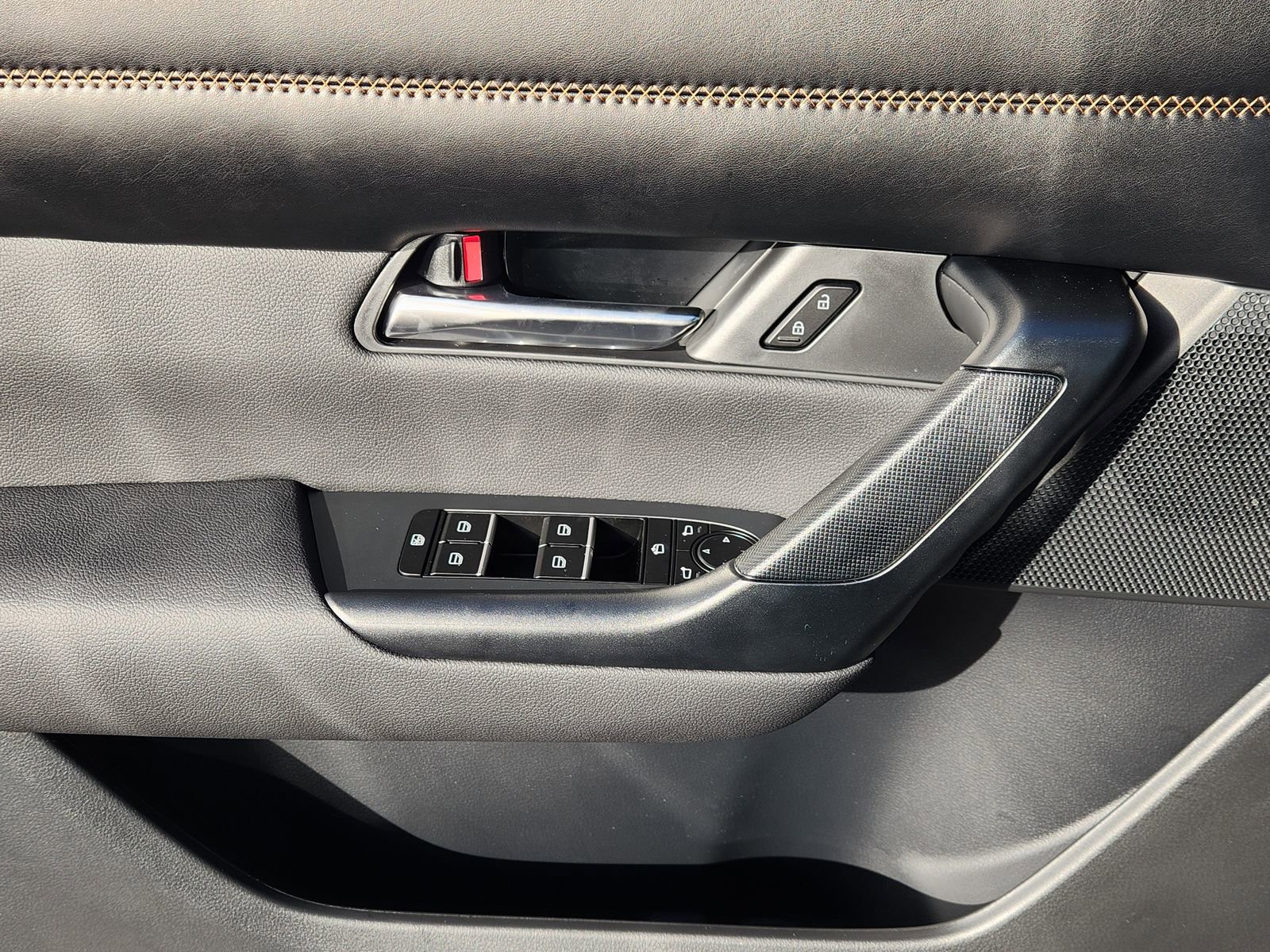 New 2026 MAZDA CX-50 2.5 Hybrid w/ Weather Package image 22