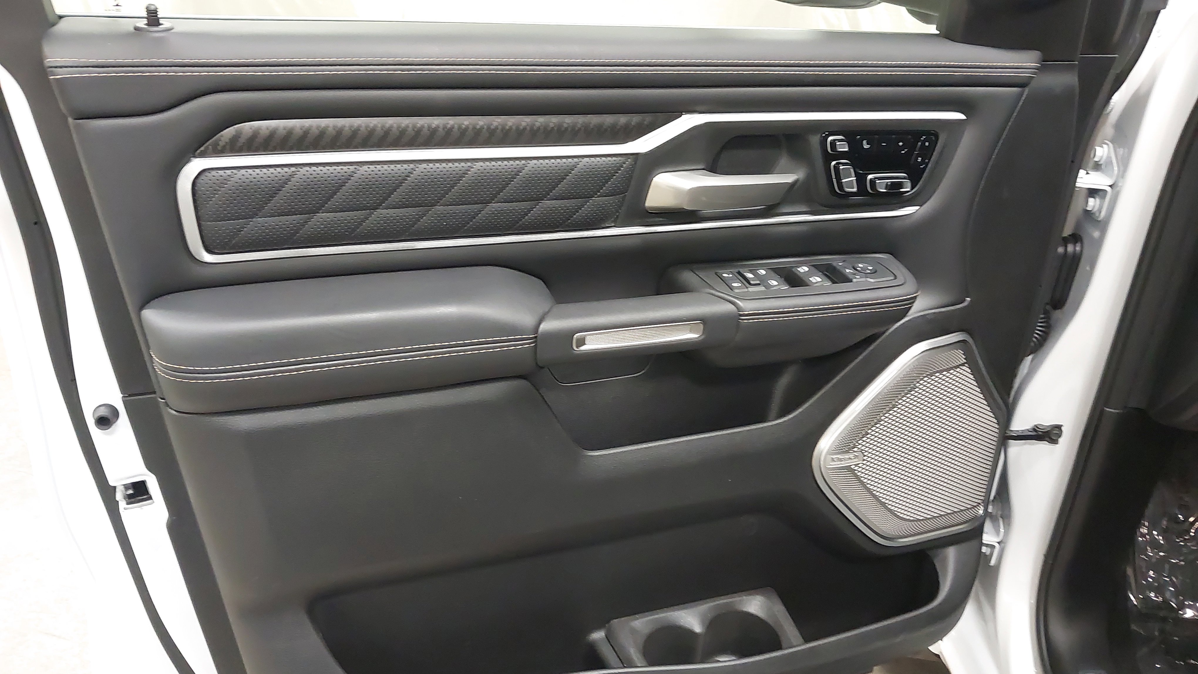 Used 2026 RAM 1500 Tungsten w/ Trailer Tow Group image 24