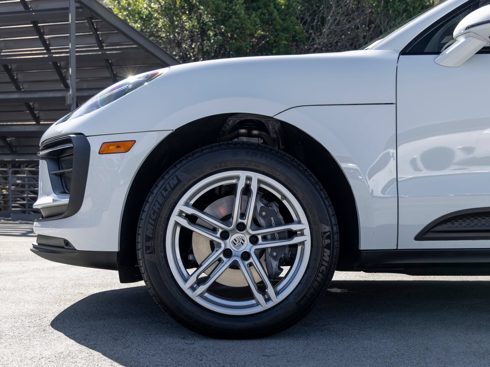 Certified 2026 Porsche Macan AWD/4WD image 13