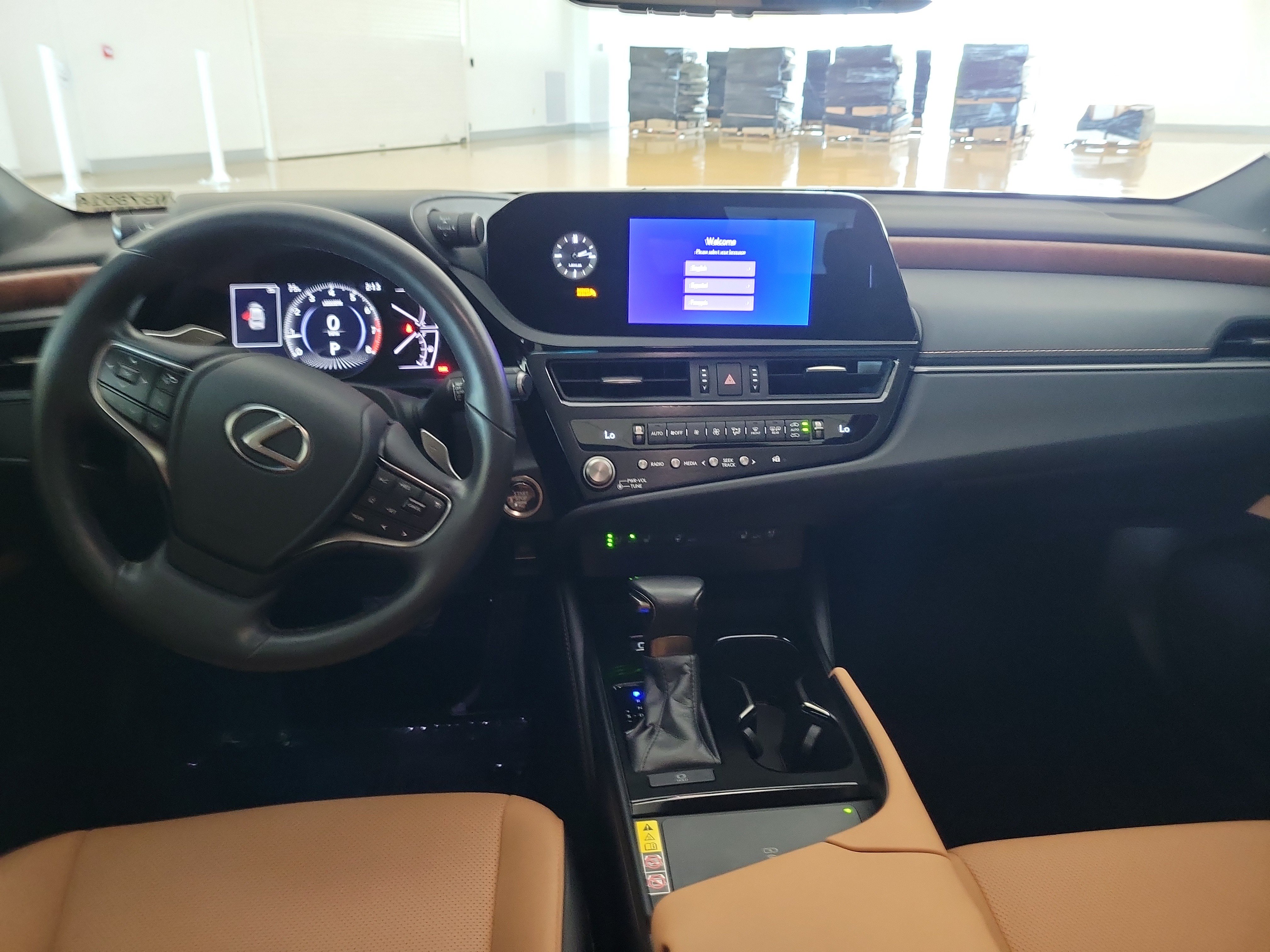 Used 2024 Lexus ES 250 w/ Premium Package AWD/4WD image 17