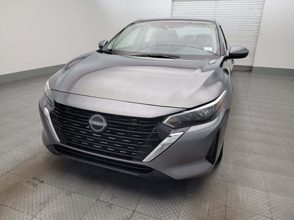 Used 2025 Nissan Sentra SV FWD image 15