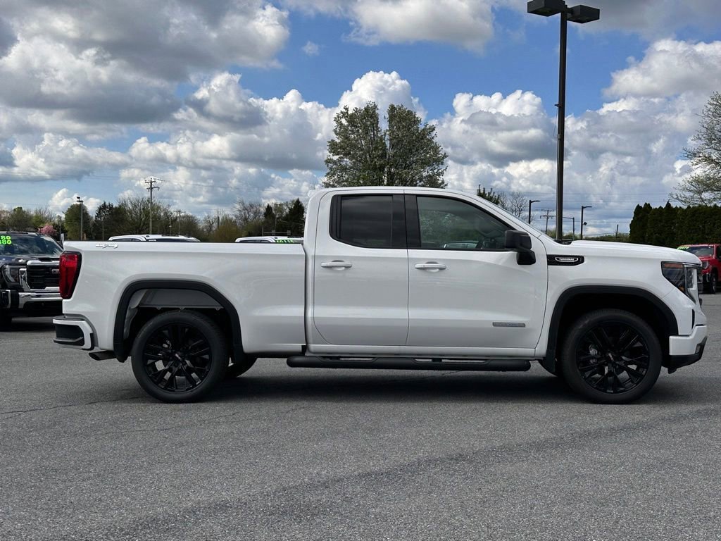 New 2026 GMC Sierra 1500 Elevation w/ Elevation Select Package AWD/4WD image 3