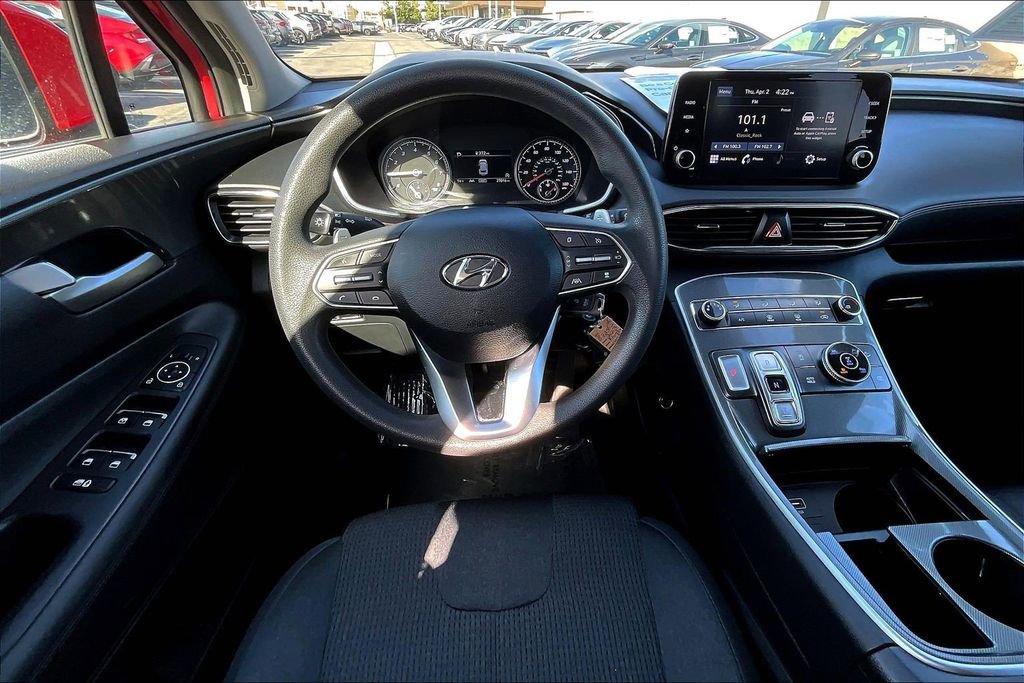 Certified 2023 Hyundai Santa Fe SE image 7
