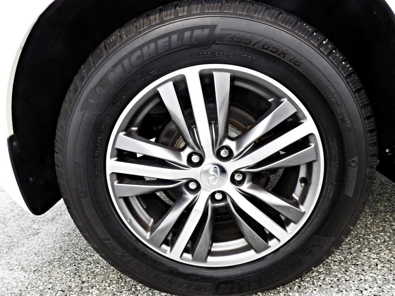 Used 2020 INFINITI QX60 Luxe w/ Essential Package image 23