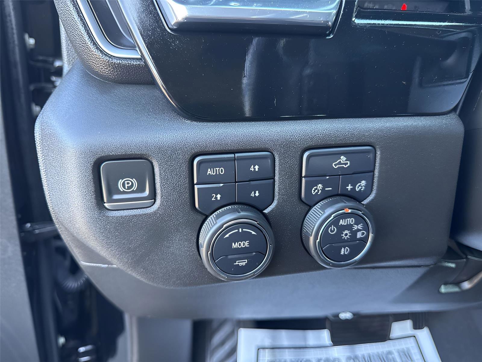 Used 2024 Chevrolet Silverado 1500 RST w/ Convenience Package II image 20