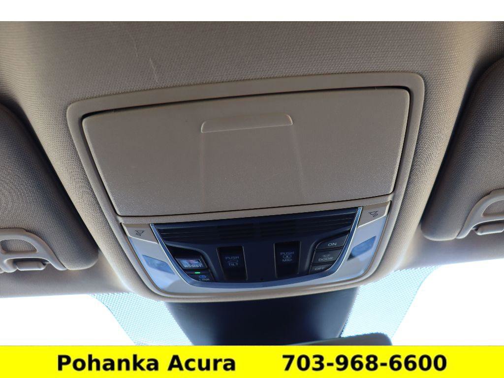 Used 2023 Acura MDX SH-AWD w/ Technology Package image 22