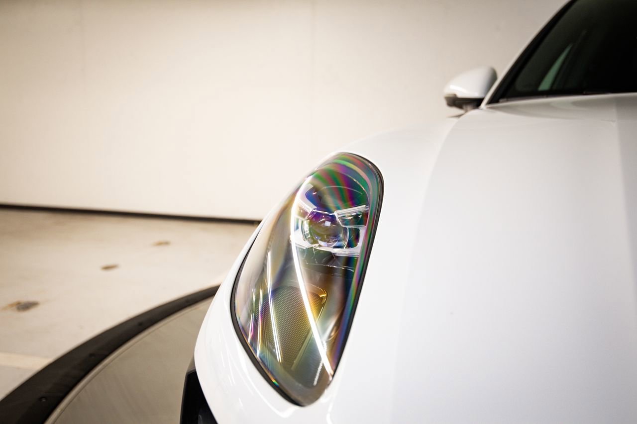 Certified 2021 Porsche Macan AWD/4WD image 13