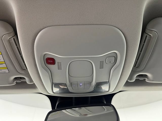 Used 2020 Jeep Renegade Limited AWD/4WD image 36