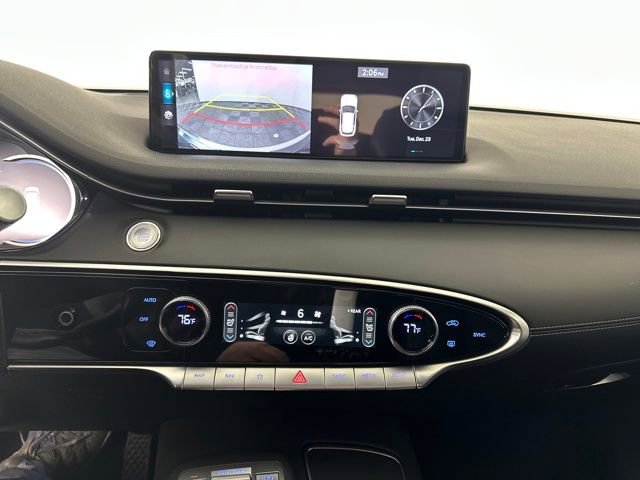 Used 2023 Genesis GV70 2.5T w/ Select Package image 22