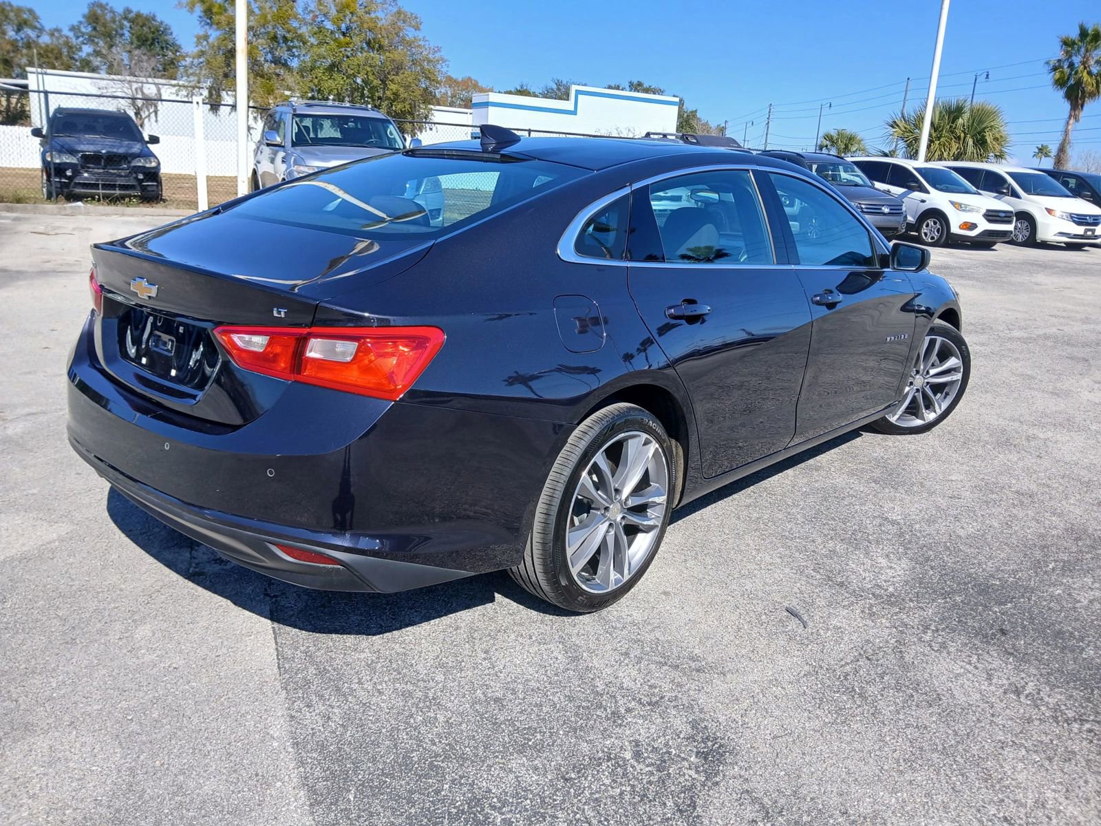 Used 2023 Chevrolet Malibu LT w/ Driver Confidence Package FWD image 5