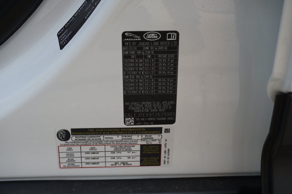 Used 2026 Land Rover Defender 110 S AWD/4WD image 29