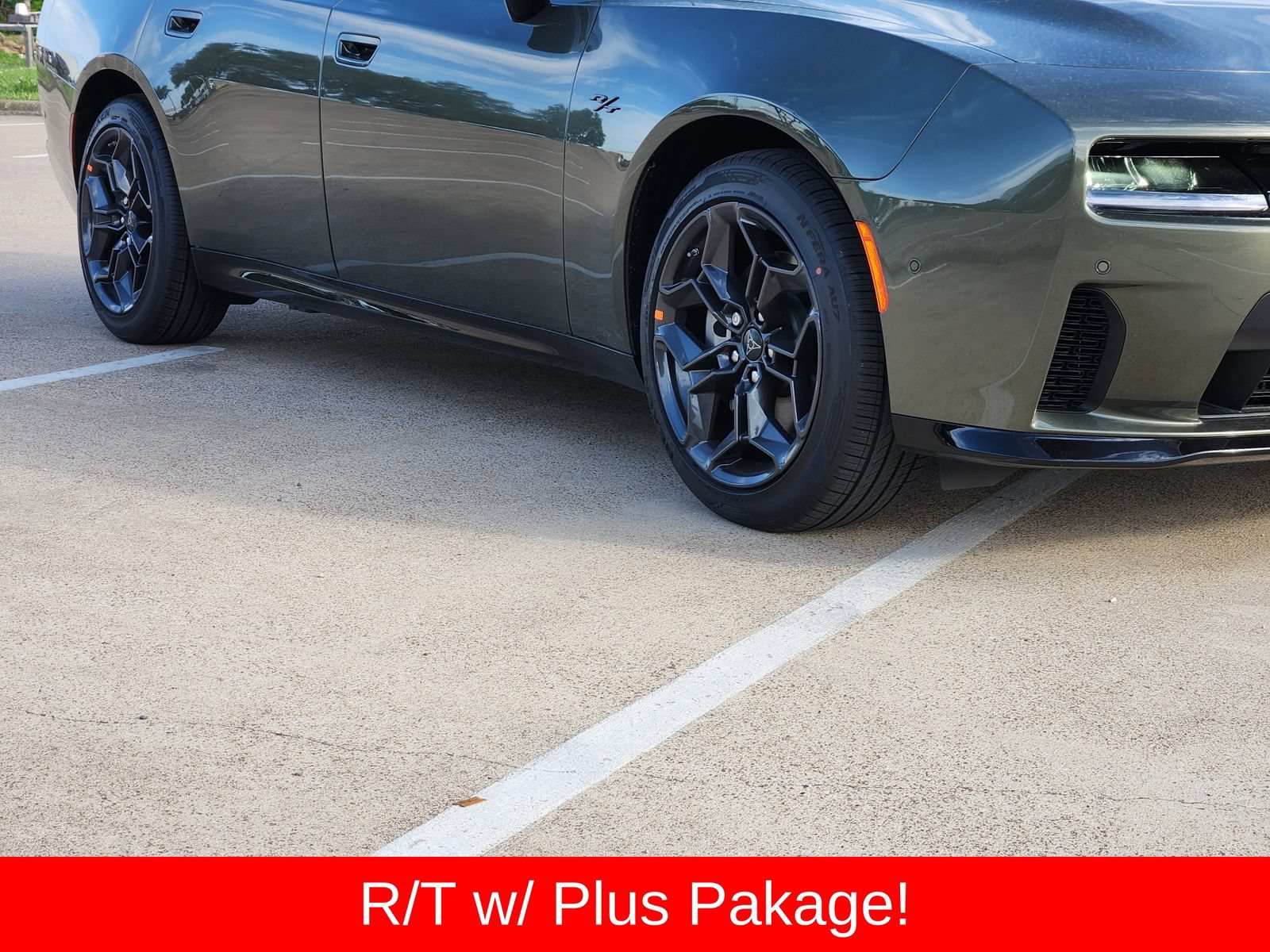 New 2026 Dodge Charger R/T w/ Driver Convenience Group AWD/4WD image 11