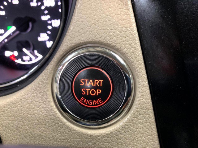 Used 2015 Nissan Rogue SL image 89