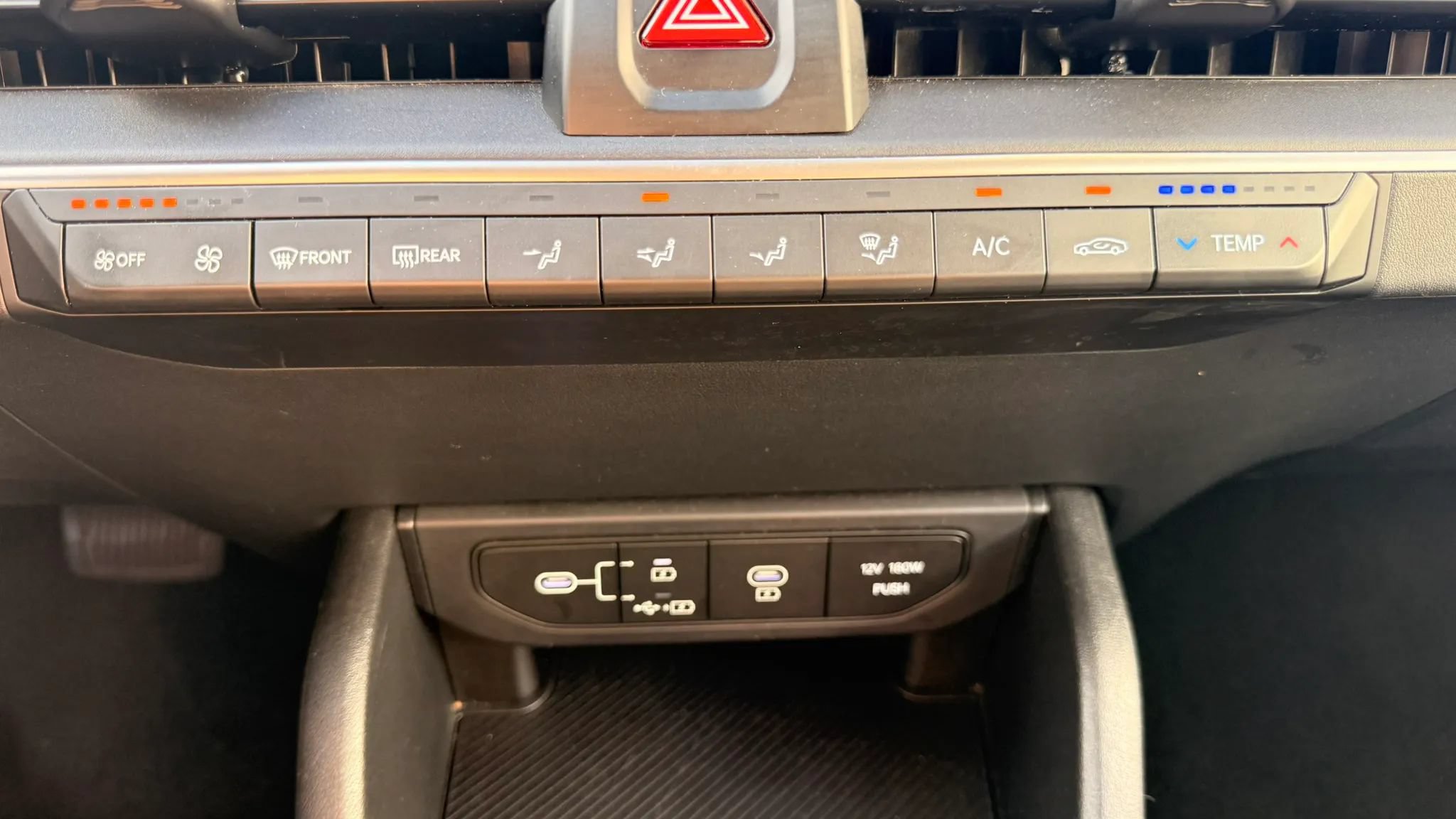 Used 2025 Kia K4 FWD image 24