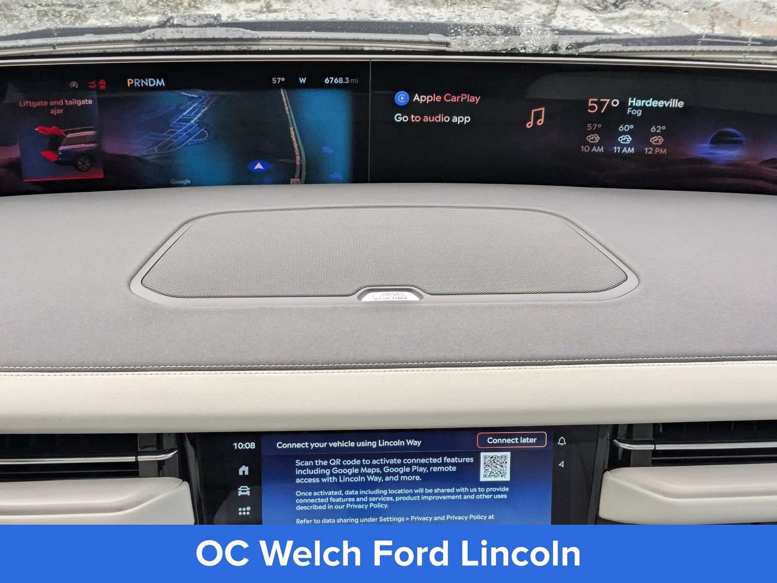 Certified 2025 Lincoln Navigator Reserve AWD/4WD image 21