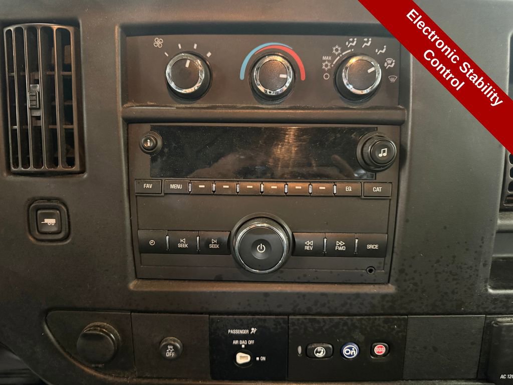 Used 2020 GMC Savana 2500 w/ Driver Convenience Package image 33