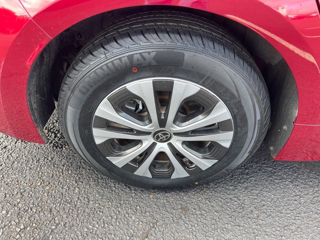 Used 2022 Toyota Corolla LE image 22