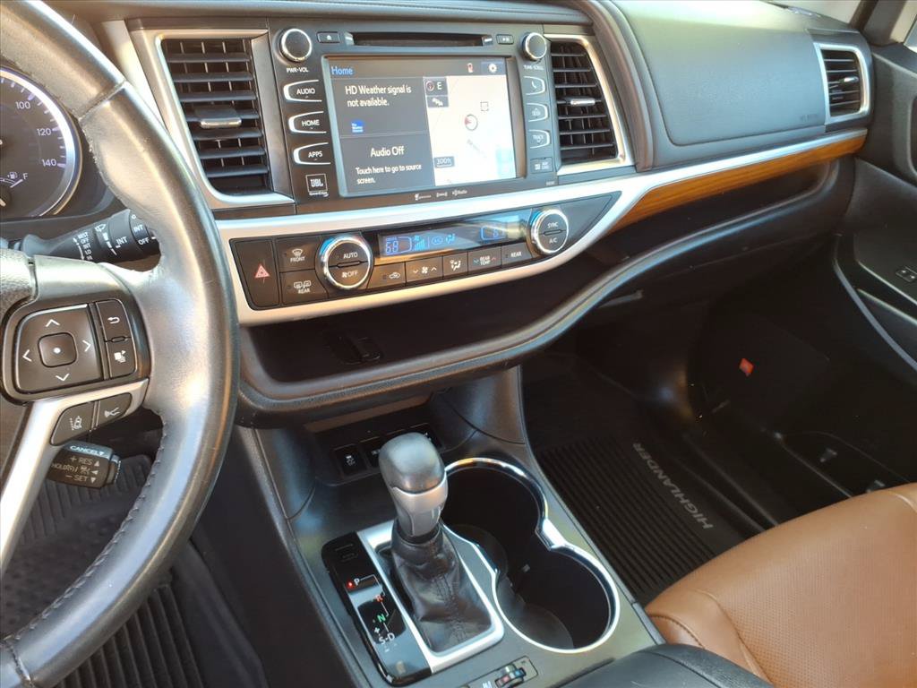 Used 2019 Toyota Highlander Limited AWD/4WD image 36