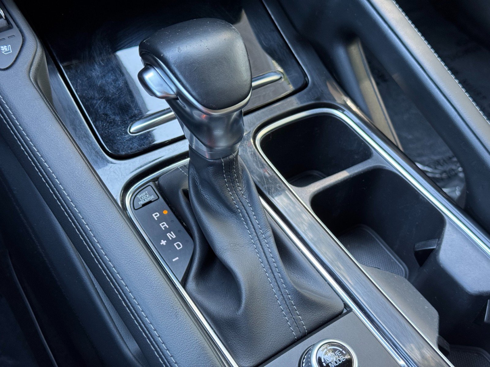 Used 2021 Kia Telluride EX w/ EX Premium Package FWD image 30