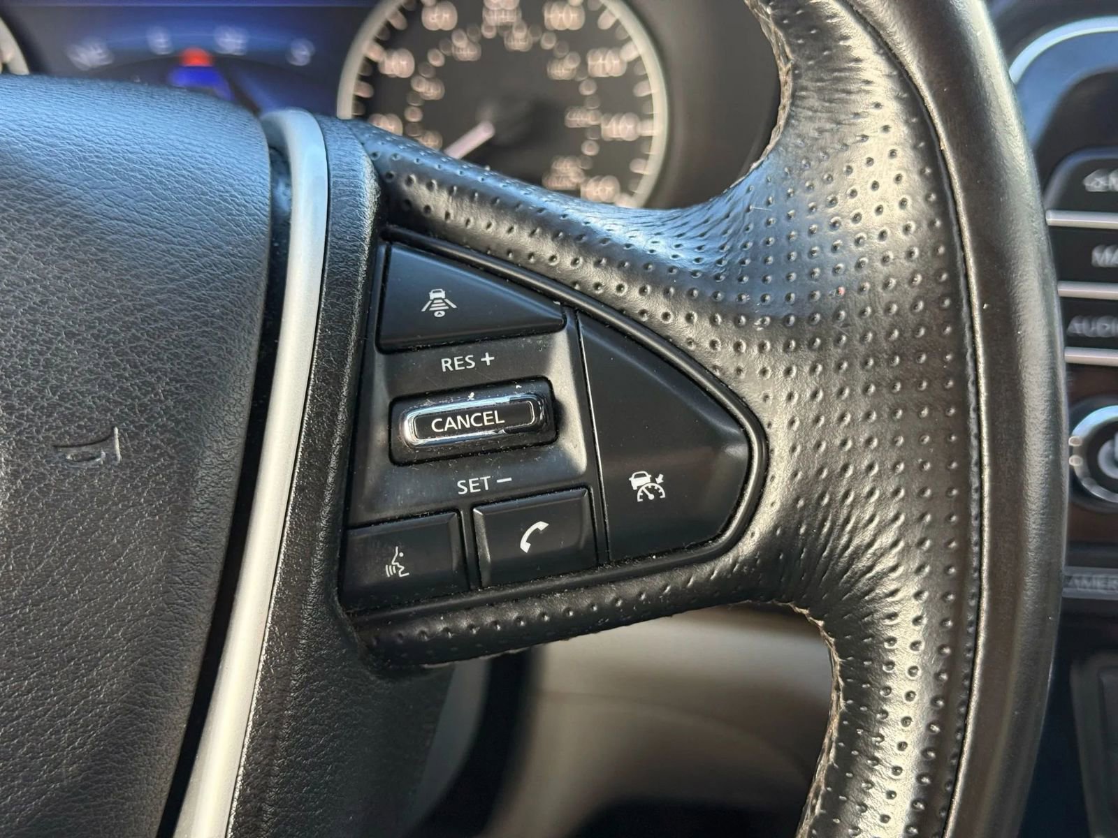 Used 2016 Nissan Maxima Platinum image 25