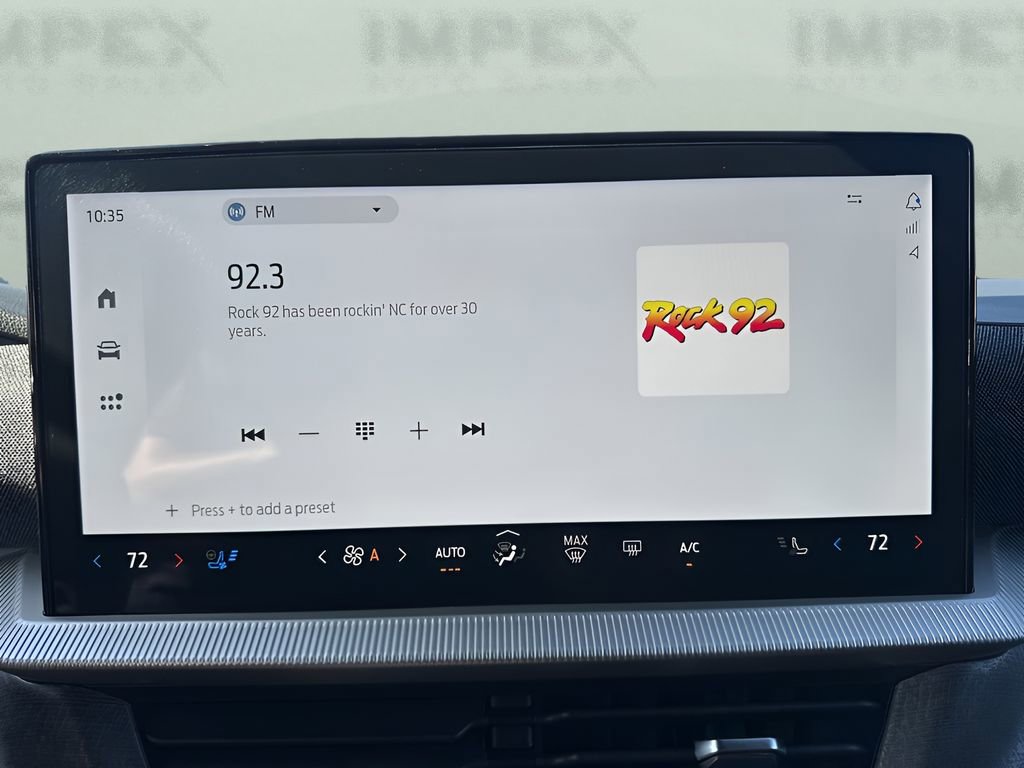 Used 2025 Ford Explorer Platinum image 21