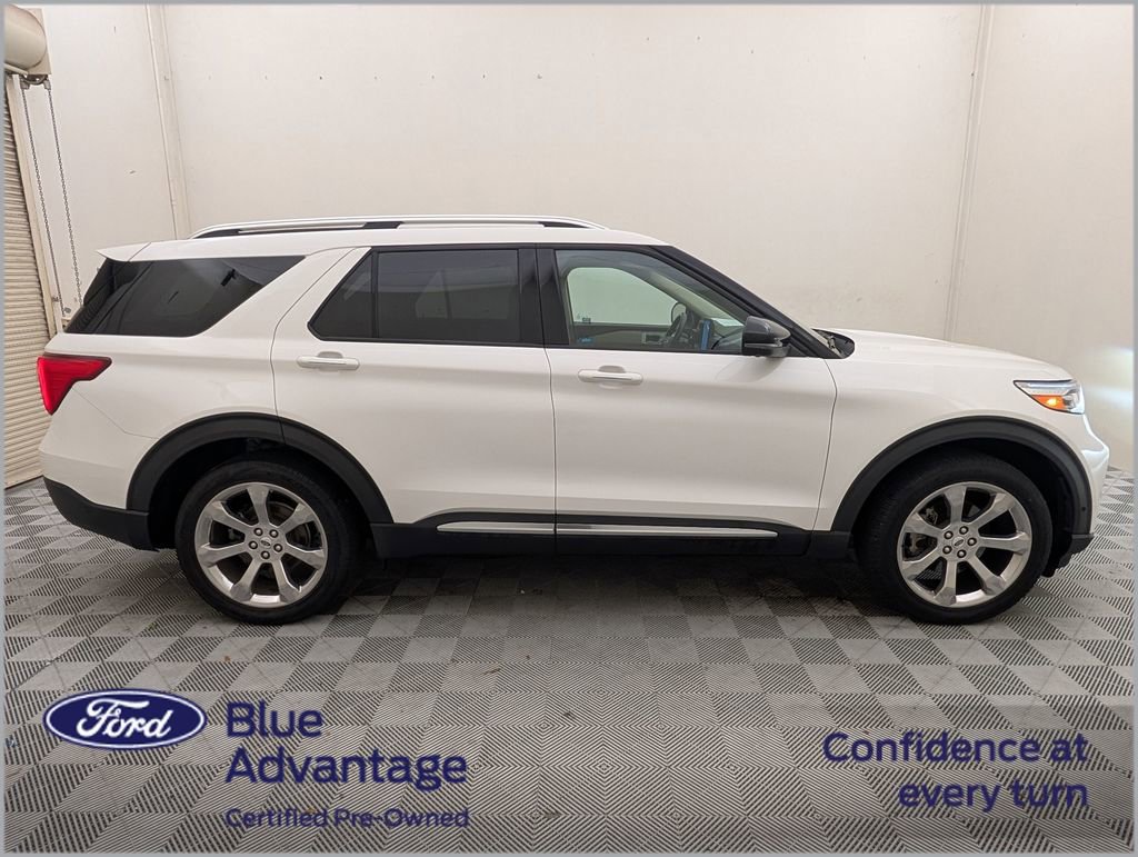Used 2020 Ford Explorer Platinum w/ Premium Technology Package AWD/4WD image 2