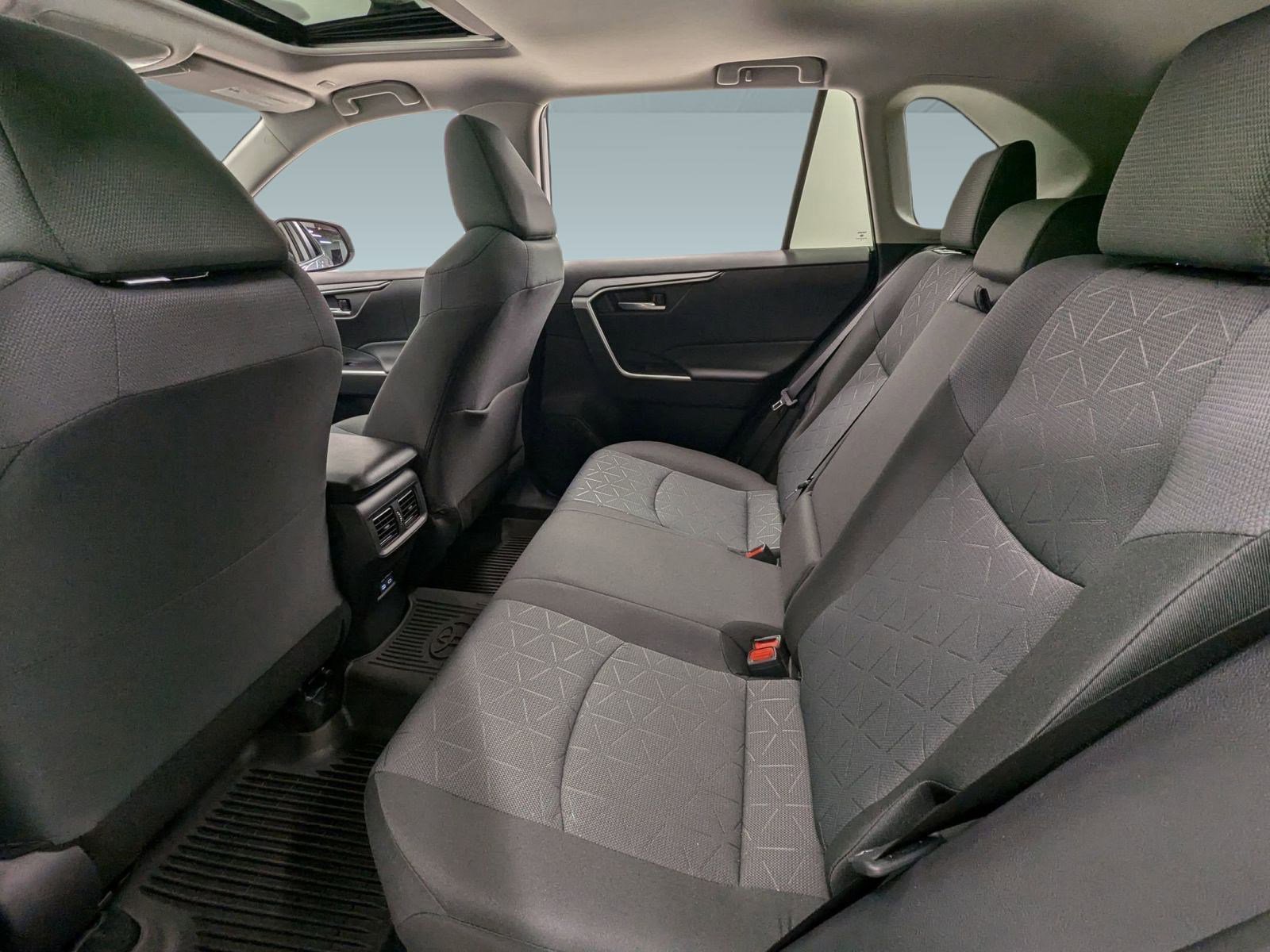 New 2025 Toyota RAV4 XLE image 21