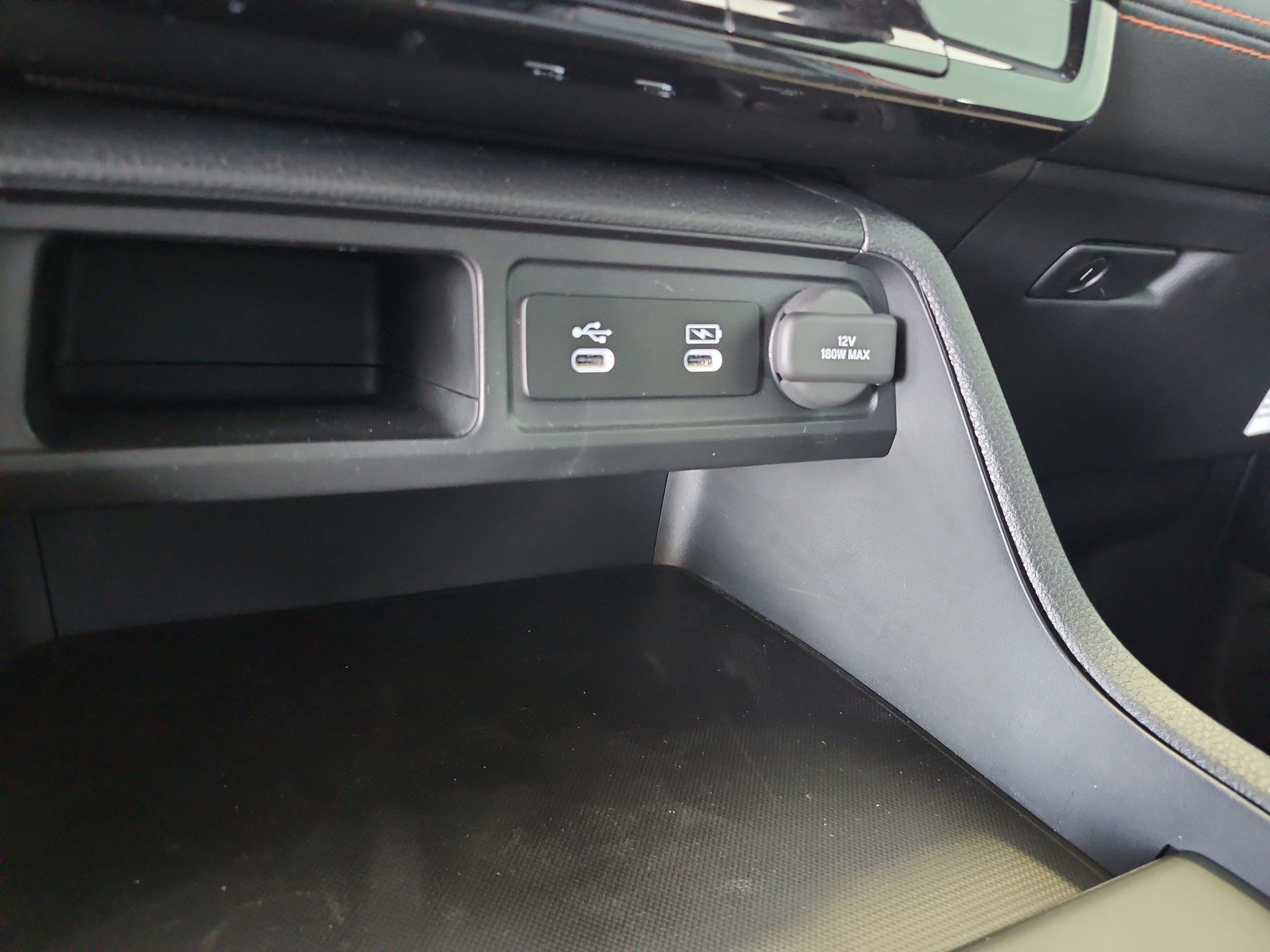 New 2026 Honda Pilot Sport image 29