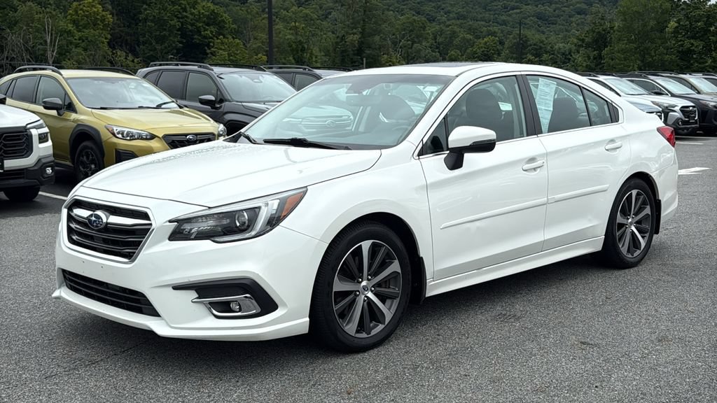 Used 2018 Subaru Legacy 3.6R Limited AWD/4WD image 3