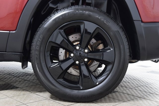 Used 2019 Jeep Cherokee Latitude Plus image 23