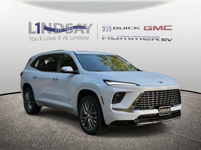 New 2026 Buick Enclave Avenir w/ Super Cruise Package FWD image 2