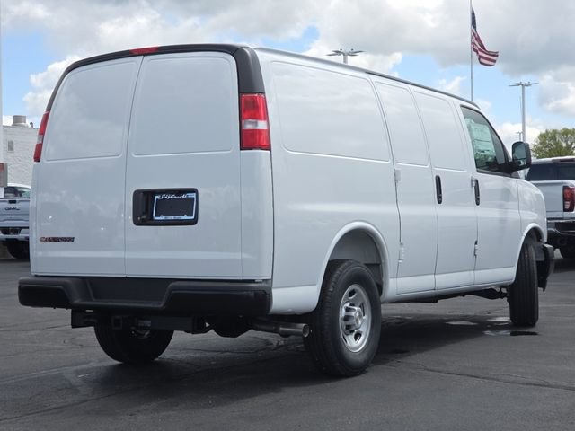 New 2026 Chevrolet Express 2500 w/ Driver Convenience Package RWD image 14