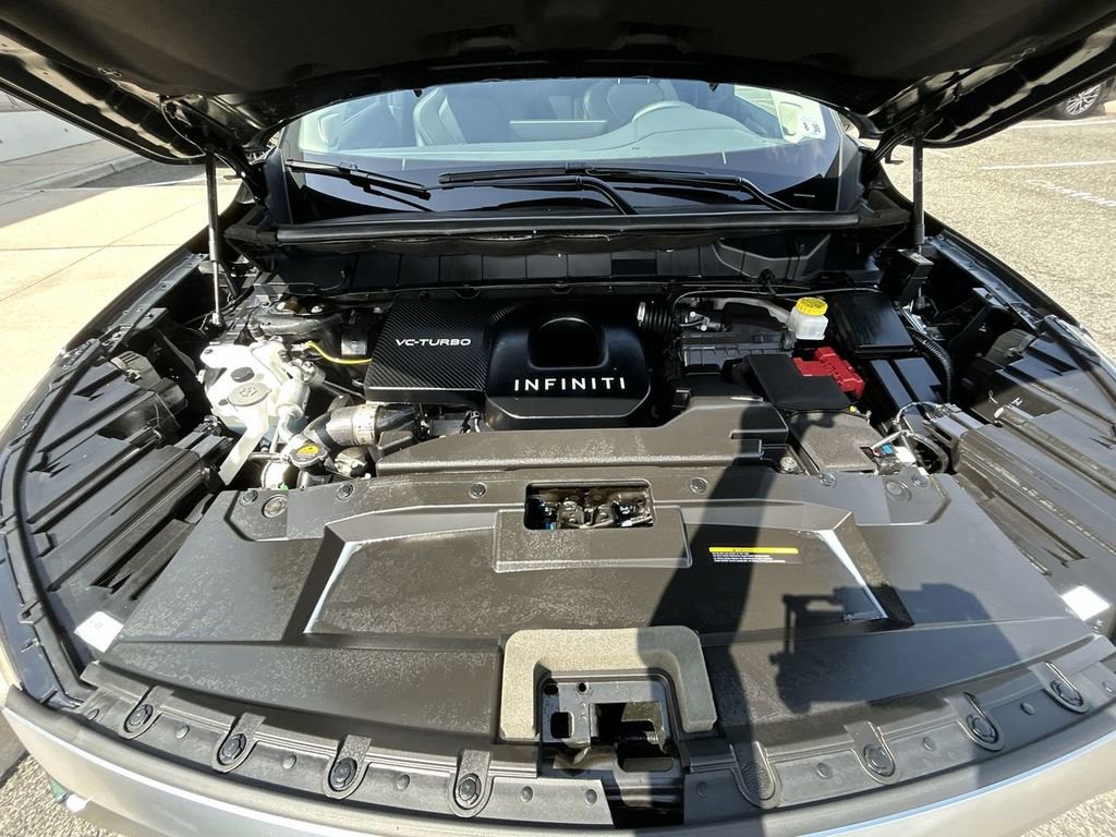 Certified 2026 INFINITI QX60 Luxe w/ Cargo Package AWD/4WD image 14