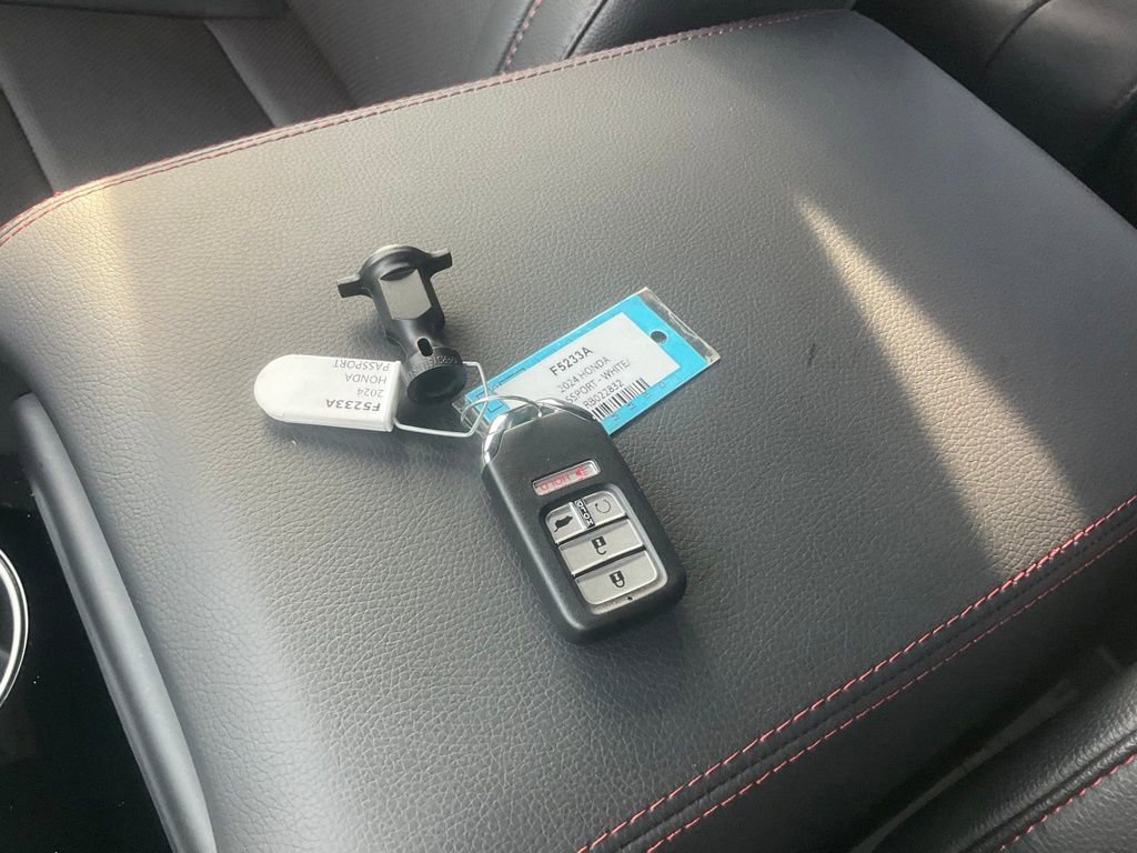 Used 2024 Honda Passport Black Edition image 36
